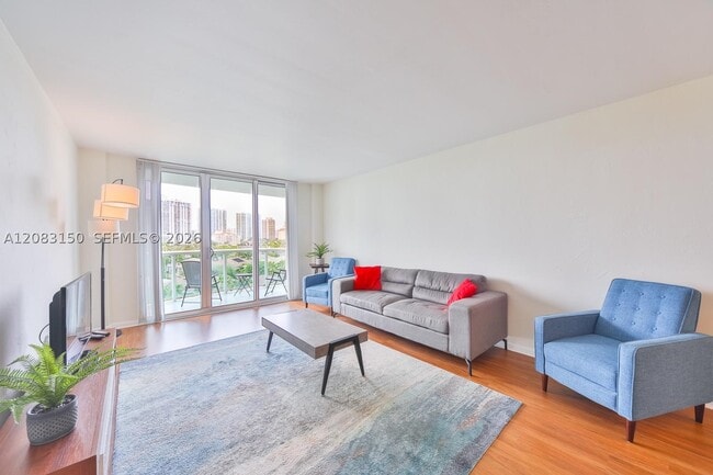 Building Photo - 19370 Collins Ave Unit 622