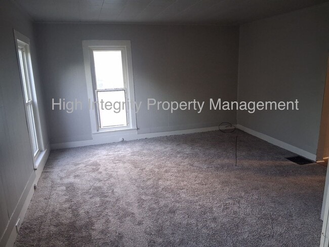 Photo - 212 Crete Ave Unit Apt B
