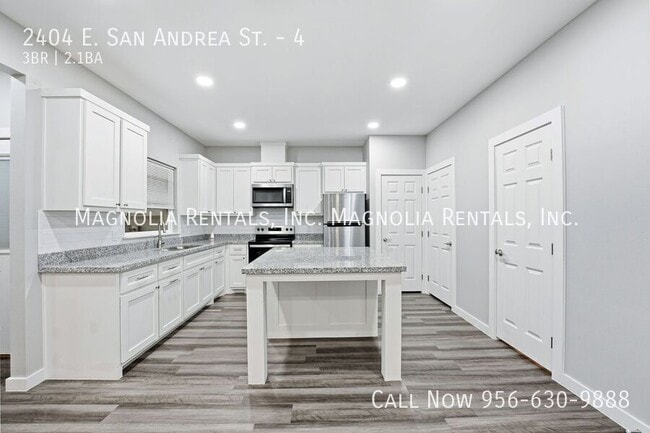 Photo - 2404 E San Andrea St Unit 4