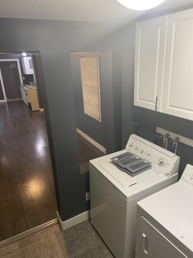 Photo - 106 Avenue M S