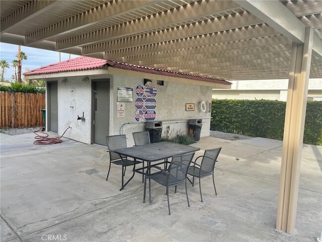 Photo - 74614 Driftwood Dr Unit 4