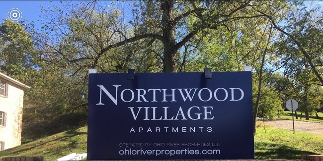 Photo - 700 Northwood Ct Unit 202