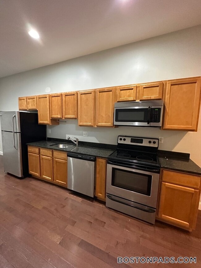 Photo - 26 Portland St Unit 102