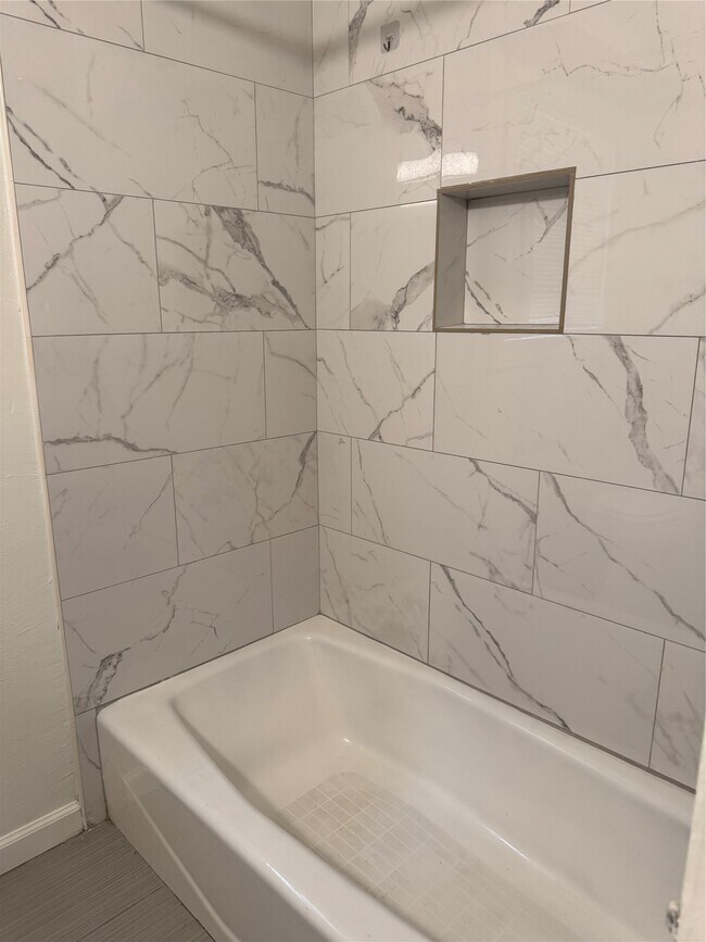 Photo - 2245 Welch St Unit 2