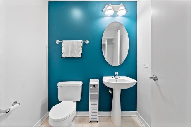 Photo - 909 W Washington Blvd Unit 804