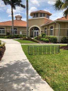 Photo - 2271 Grove Dr