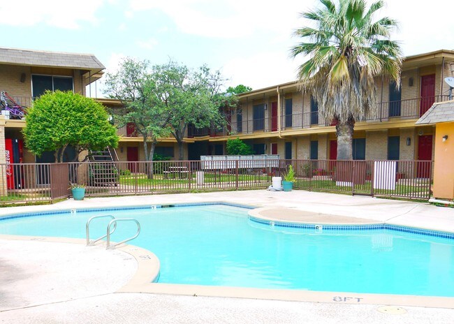 Photo - Demasiado Apartments