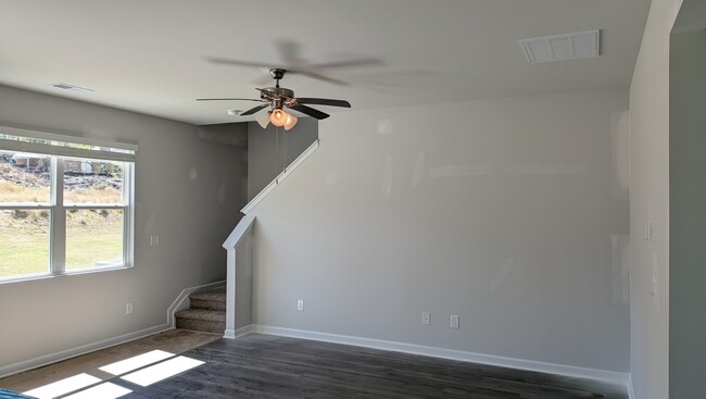 Building Photo - 2055 Signal Court Rd