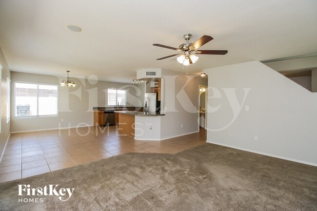 Photo - 3941 E Esplanade Ave