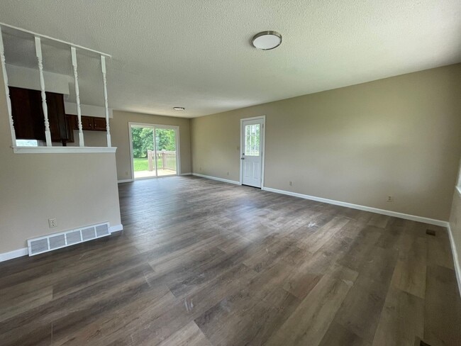 Photo - 3 Bedroom house FOR RENT in Bowling Green, MO