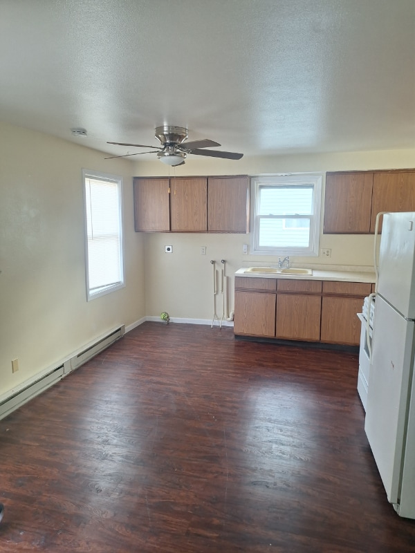 Photo - 1421B Superior