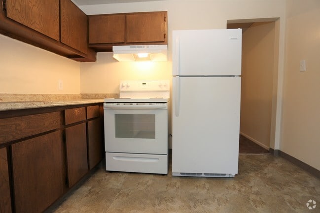 Kitchen 3BR, 1.5 BA