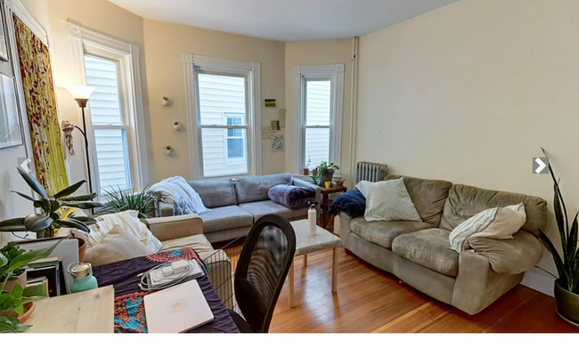 Building Photo - 378 Washington St