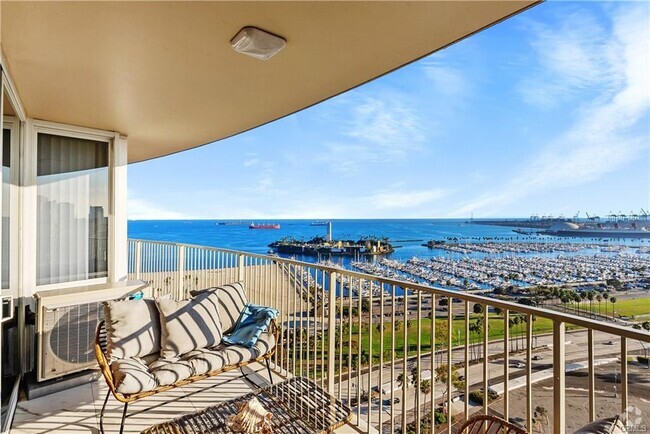 Ocean views from Living room balcony - 700 E Ocean Blvd Unit 2807 Rental