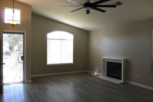 Photo - North West Home with Solar and Pool for Rent