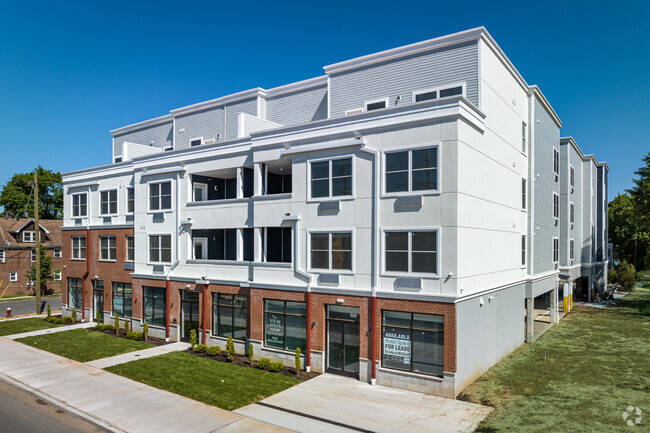 Building Photo - The View Unit 206 Rental