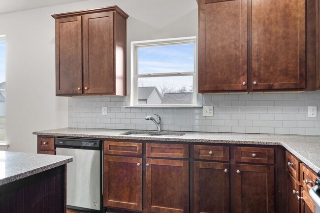 Photo - Welcome Home to the Silver Ridge Community!