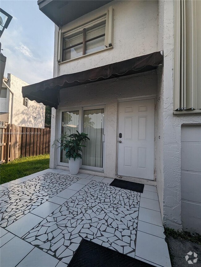 Building Photo - 6902 SW 114th Ave Rental