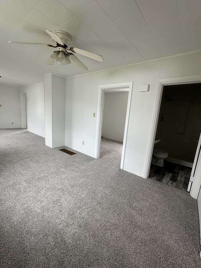 Photo - 117 Grove St