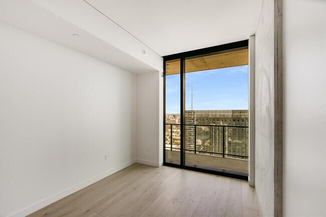 Photo - 610 Davis St Unidad 3905 Rental