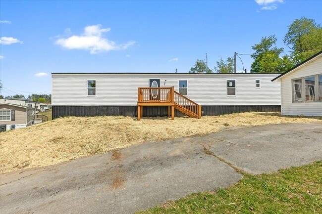 Photo - 2337 Weaver Pike