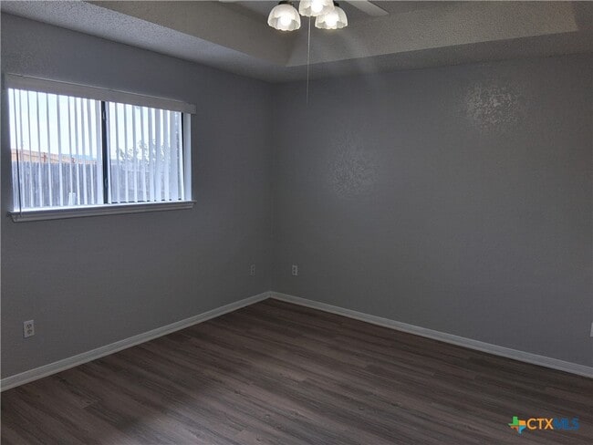 Photo - 3801 Riverrock Dr