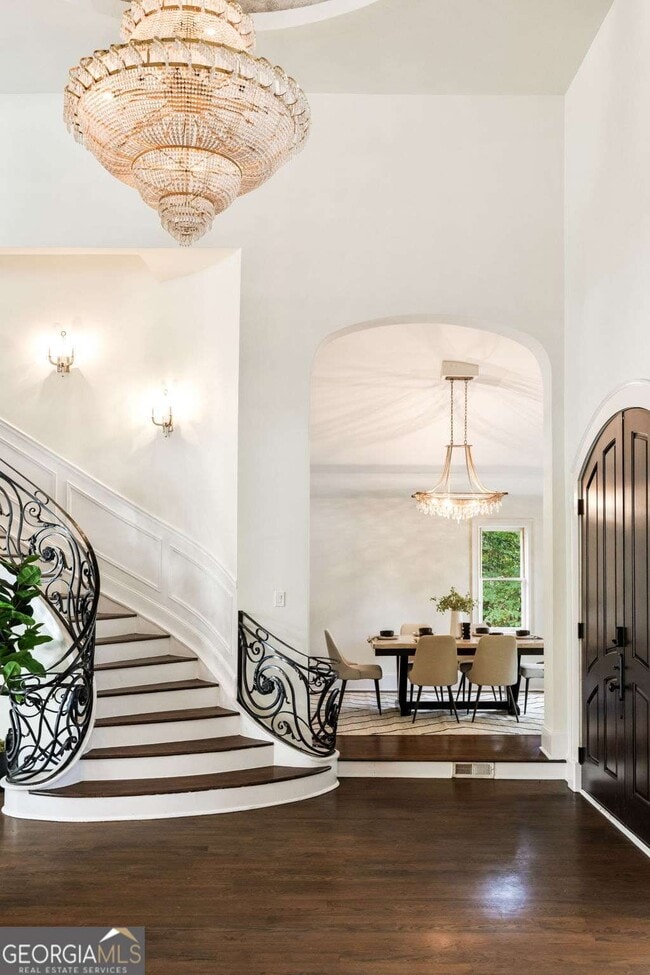 Photo - 3511 Roxboro Rd NE