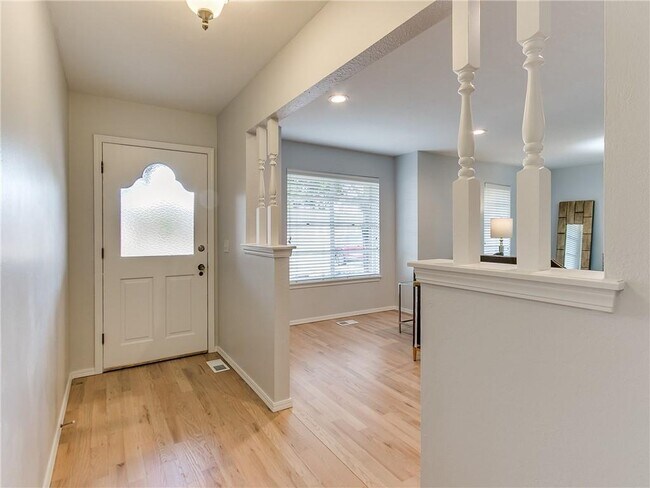 Photo - 3608 Jim Robison Dr