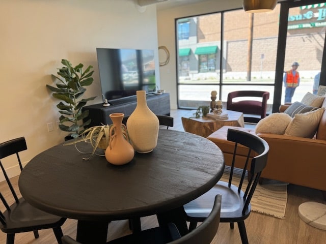 Photo - Streetcar Flats