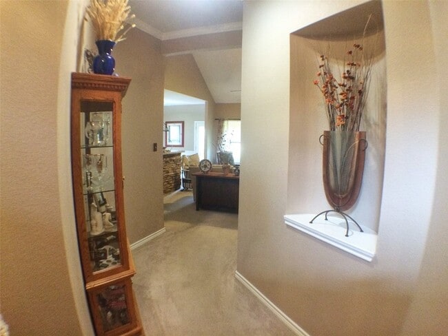 Photo - 5912 Meadowglen Dr