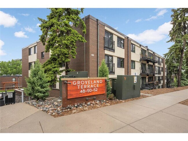 Building Photo - 48 Groveland Terrace Unit B206