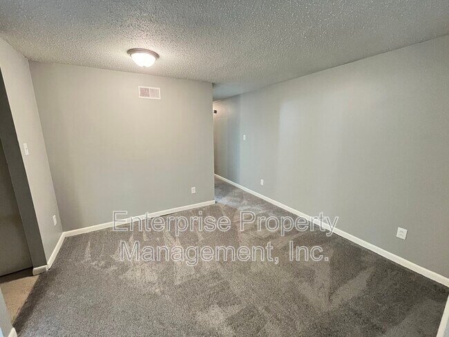 Photo - 1365 Garden Rd