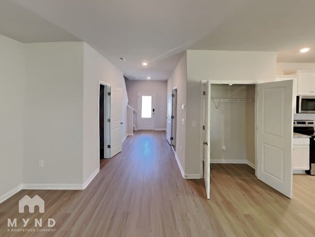 Photo - 6232 Lowe Ln