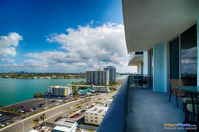 Photo - 7901 Hispanola Ave