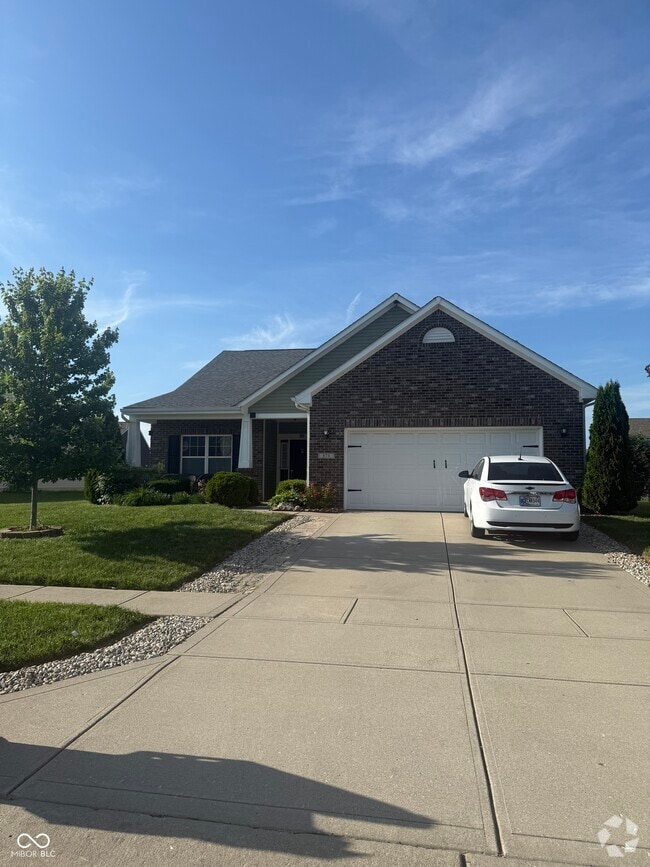 Building Photo - 874 Rosewood Dr Rental