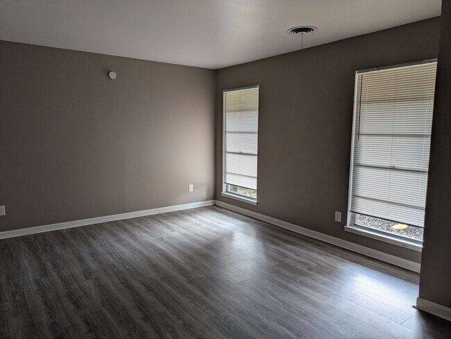 Photo - 6350 Arrowhead Dr