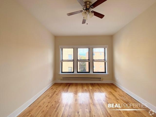 Building Photo - 2 bedroom in EVANSTON IL 60202 Unit G3 Rental