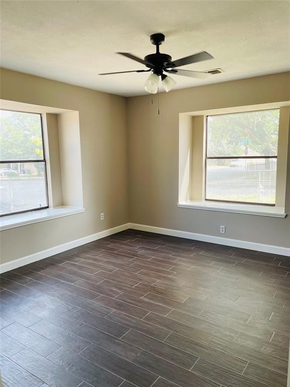 Photo - 2406 Patsy Pkwy