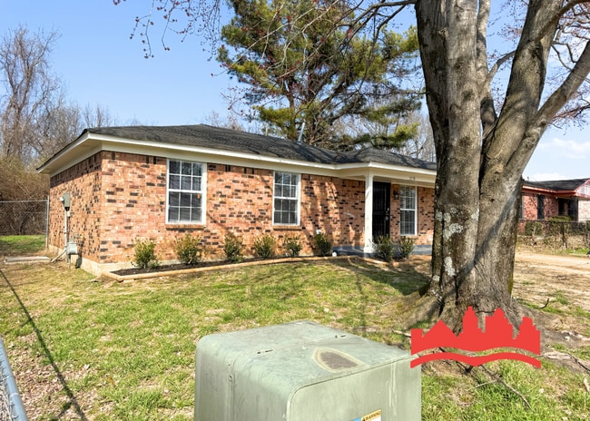 Photo - 2538 Lisa Ave