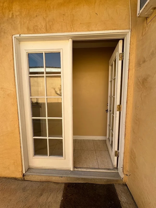 Photo - 648 Molinar Ave Unidad 648 Molinar Ave #3