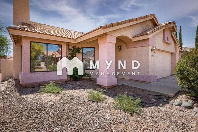 Building Photo - 10487 N Fairway Vista Ln Rental