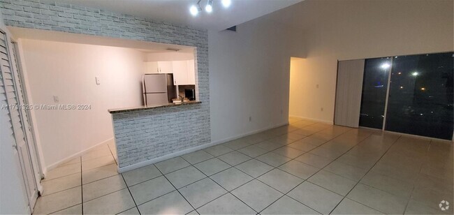 Building Photo - 9715 Fontainebleau Blvd Unit E302 Rental