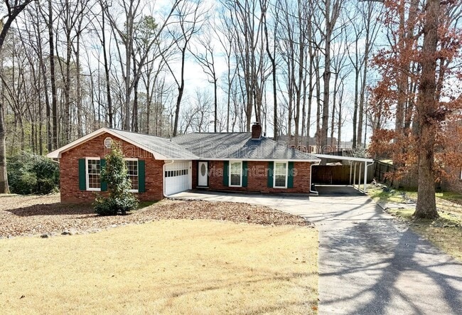 Building Photo - 2396 Hidden Ln