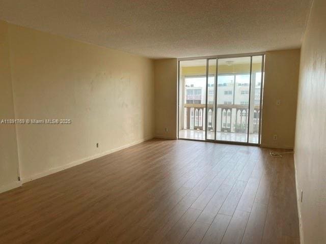 Building Photo - 1001 NE 14th Ave Unit 706