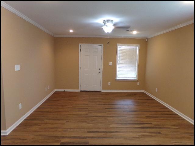 Photo - 6455 Lilac Dr