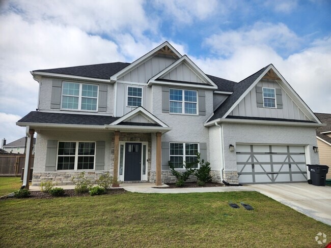 Building Photo - 311 Shoshone Cir Rental