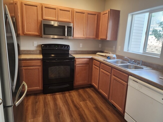 Photo - 2716 Stonecrop Ridge Grove