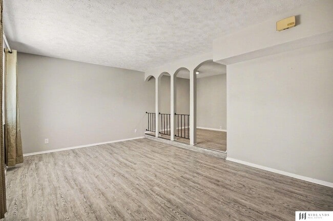 Photo - 1009 Willow Ave