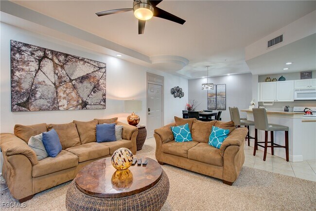 Photo - 1522 SW 50th St Unit 104