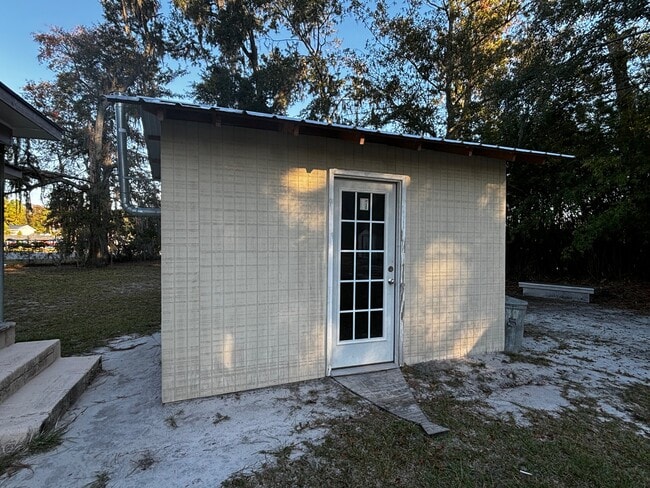 Photo - 500 Azalea St